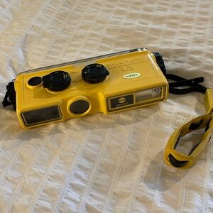 Minolta Underwater Camera